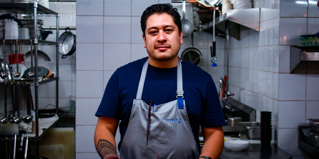 Estilo y Finanzas, gastronomía, cómo preparar chiles en nogada, tarjeta de crédito premium, experiencia, chef Raúl Valencia, taller de cocina